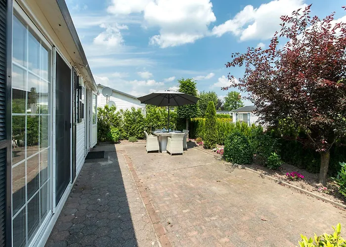 08, Ontdek Het Bosrijke Met Het Grootste Terras Nederland! * أويسترفايك