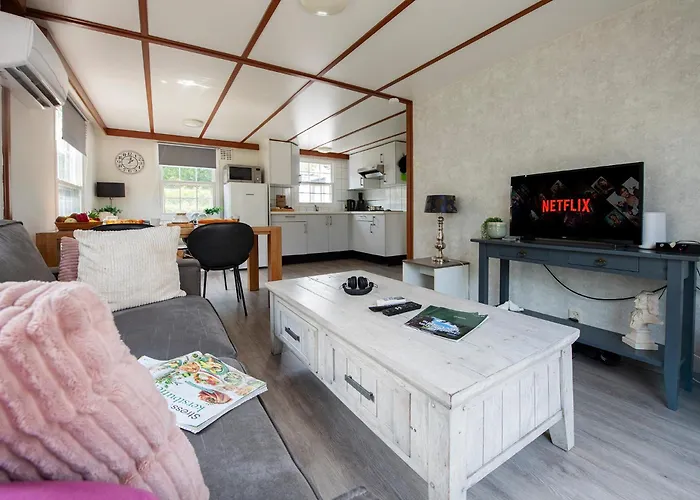 08, Ontdek Het Bosrijke Met Het Grootste Terras Nederland! Σαλέ *