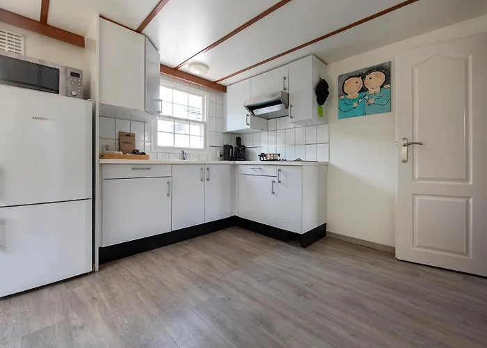 08, Ontdek Het Bosrijke Met Het Grootste Terras Nederland!